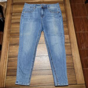 Melissa McCarthy Seven7 Women's Straight Leg Jeans - Light Blue